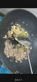 Make Meat and eggplant step 3
