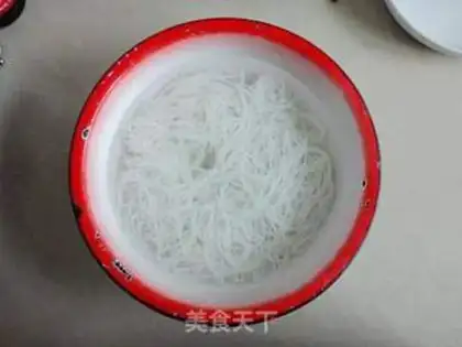 Make Stinky tofu rice line step 1