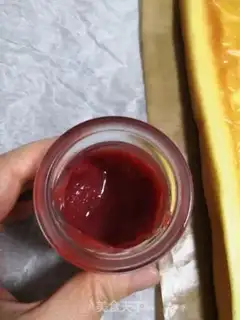Make Strawberry jam cake rolls step 13