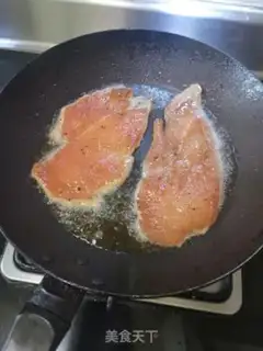 Make Black pepper chicken steak sandwich step 4