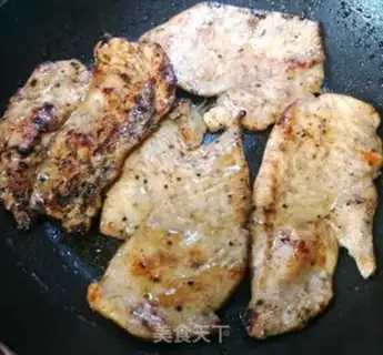 Make Black pepper chicken steak sandwich step 5