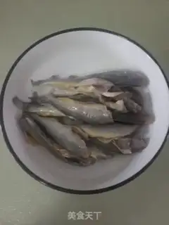 Make Fry the yellowfish step 3