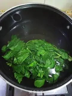 Make Celery-leaved chicken step 0