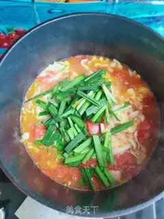 Make Tomato mushroom eggflower soup step 10