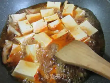 Make Chicken claws burning fragrance tofu step 9