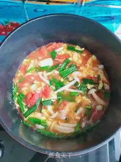 Make Tomato mushroom eggflower soup step 11