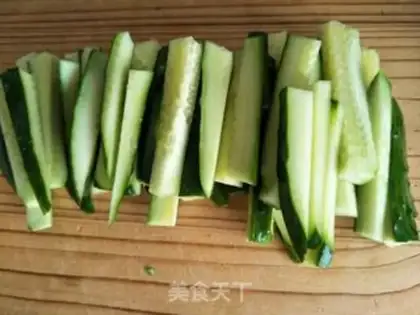 Make Spicy cucumber bars step 2