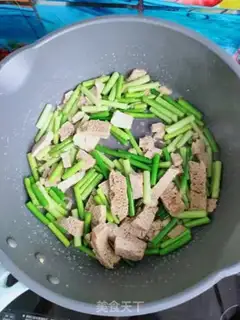 Make Garlic fried tofu step 8