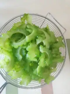 Make Bitter eggs step 2