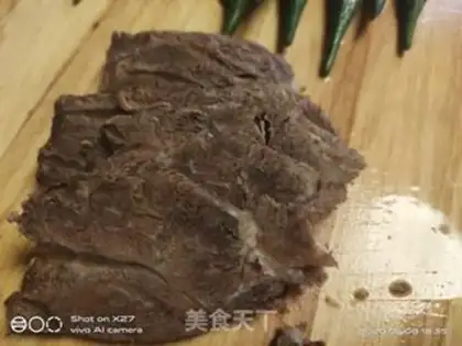 Make Autumn beef toast step 2