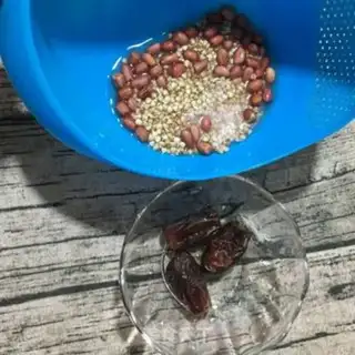 Make Wheat peanuts step 1
