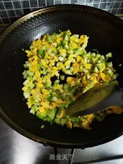 Make Eel fried rice step 3