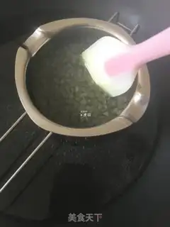 Make Homemade mint cream step 5