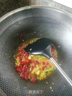 Make Fried roses step 2