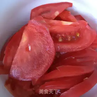 Make Tomato guacamole step 1