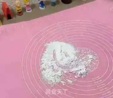 Make White Jade Roll step 4