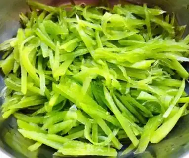Make ♪ ♪ Squirming beans ♪ step 1