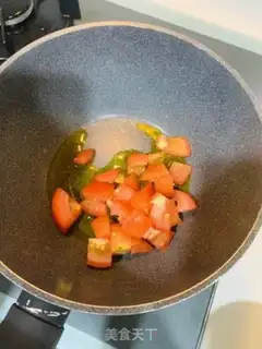 Make Tomato eggs and rice step 0