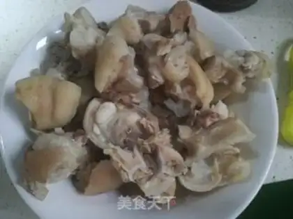 Make Soy pig hoofs step 1