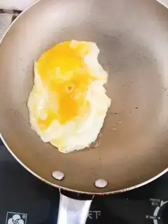 Make Tomato egg noodles step 2
