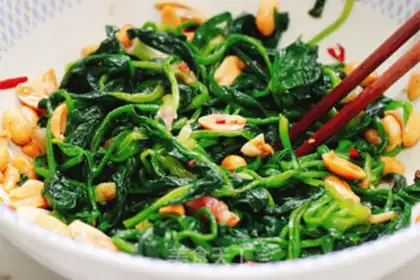 Make Roasted organic spinach step 5