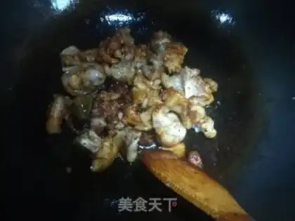 Make Soy pig hoofs step 3
