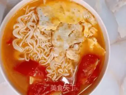 Make Tomato egg noodles step 5