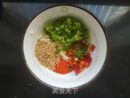 Make Spicy chicken silk step 4