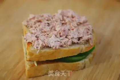 Make Tuna sandwich step 7