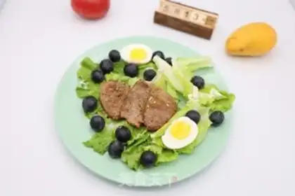 Make Black beef salad step 7
