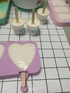 Make Mango popsicle step 4