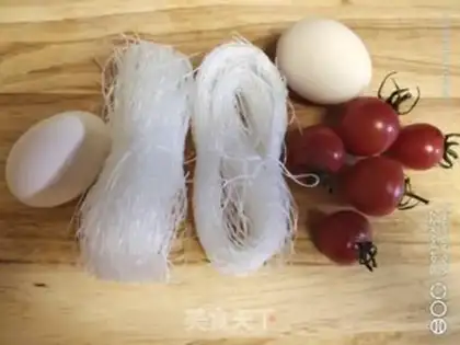 Make octopus fan salad step 0