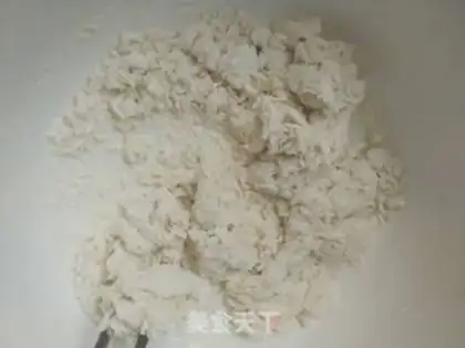 Make The radish and pork dumplings step 3