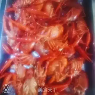 Make Golden garlic lobster step 3
