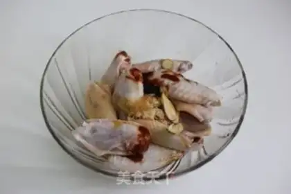 Make Liquor and chicken wings step 1