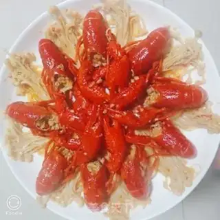 Make Golden garlic lobster step 9