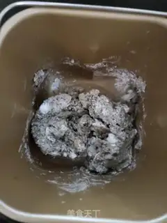 Make Black sesame flower step 5