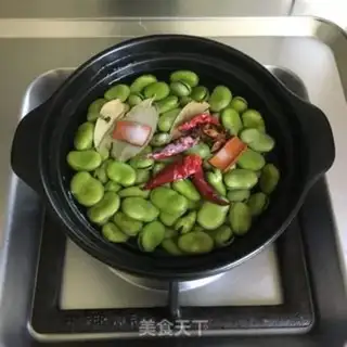 Make Five Spice Beans step 1