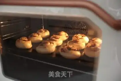 Make raisin cinnamon step 12