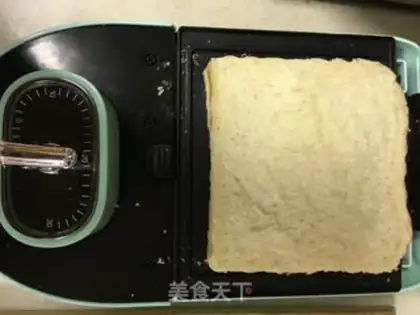 Make A purple sandwich step 3