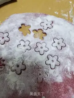 Make Black sesame flower step 9