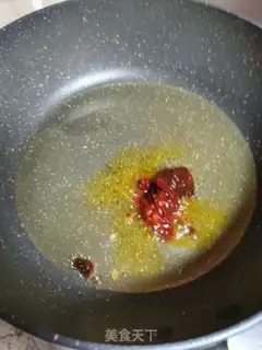 Make A garlic fan with a shrimp back step 6