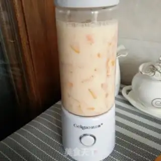 Make Milk mango shake step 4