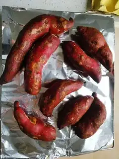 Make Roast potatoes step 0