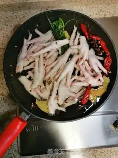 Make No bone chicken claws step 0
