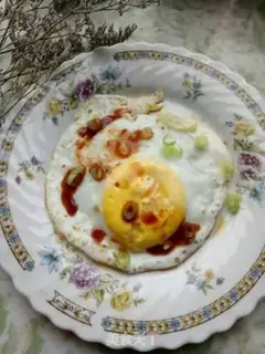 Make Fried eggs step 6