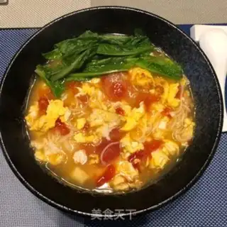 Make Tomato omelet noodles step 8