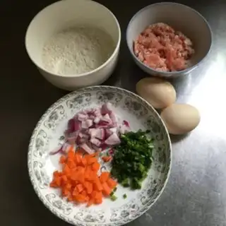 Make Eggburger step 0
