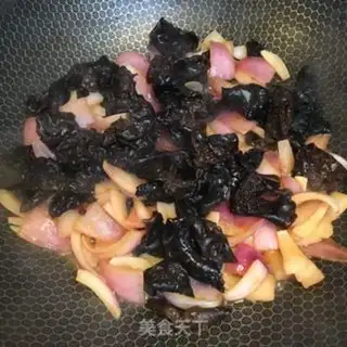Make The onions are fried step 4