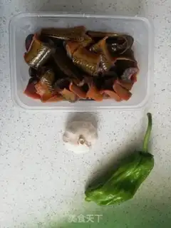 Make Garlic is burning yellow step 0
